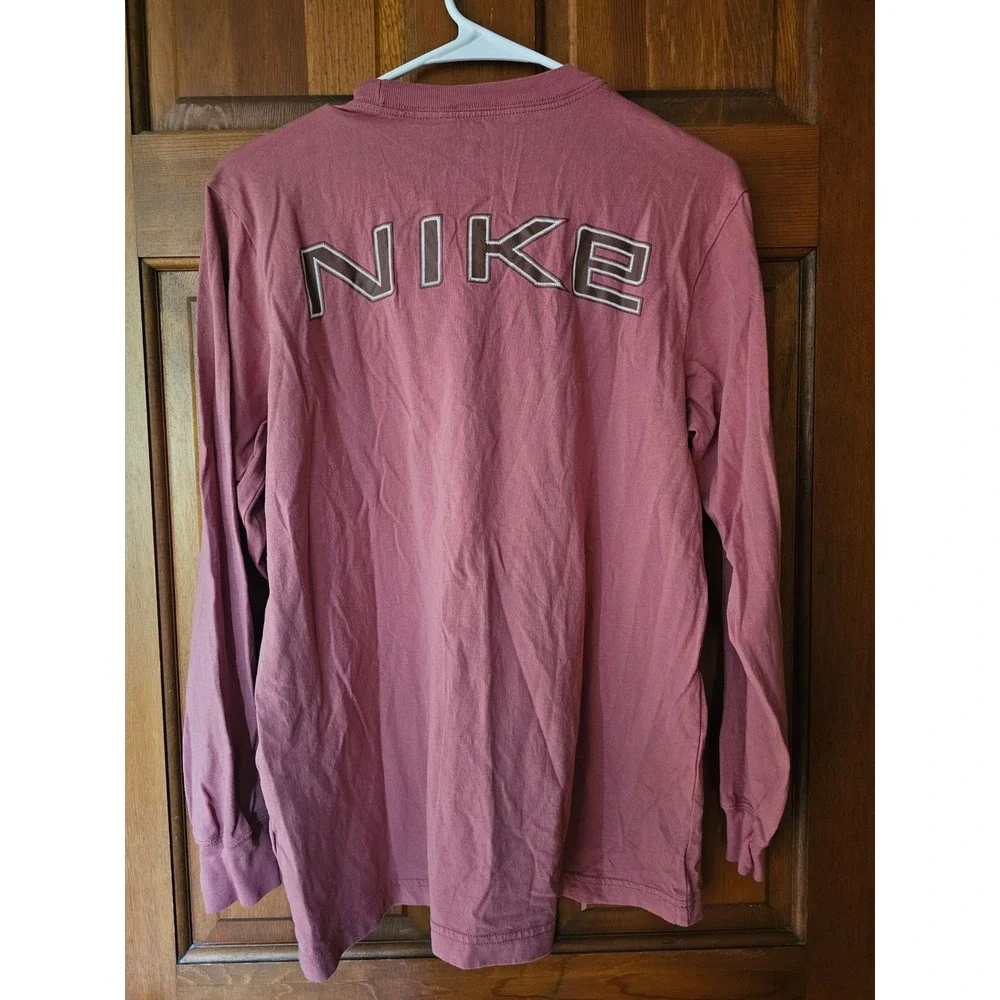Nike Sportswear Long Sleeve Tee Mauve Loose Fit Embroidered Swoosh Back Logo XS
